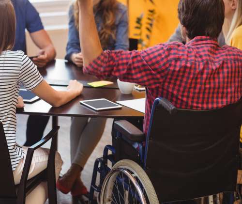 Trasporto alunni con disabilit� agli istituti superiori � domande entro il 28 agosto 2026